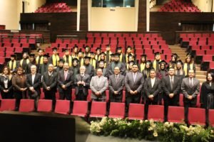 Foto 1 egresados