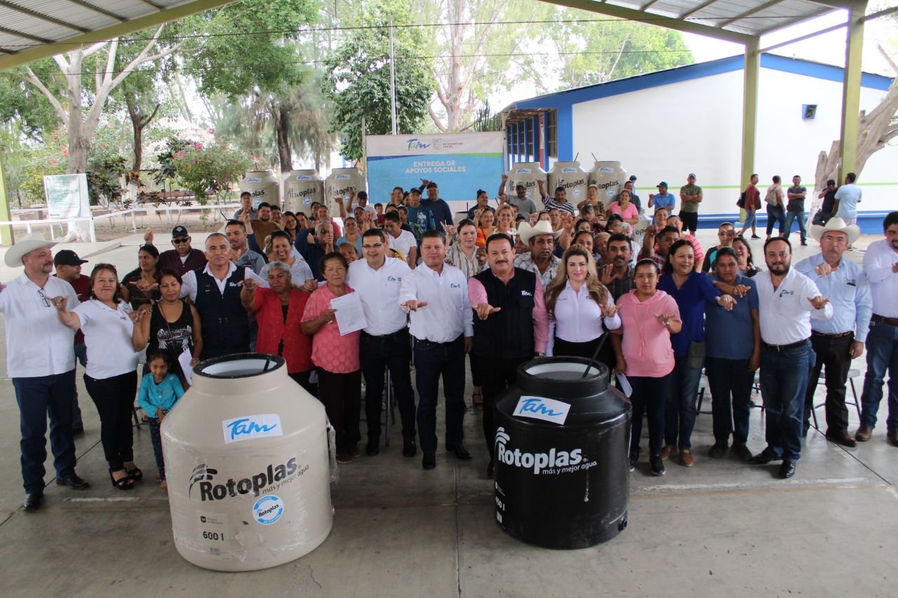 SBS-011-2020.-Entrega Gobierno de Tamauipas beneficios a familias del municipio de Hidalgo (1)