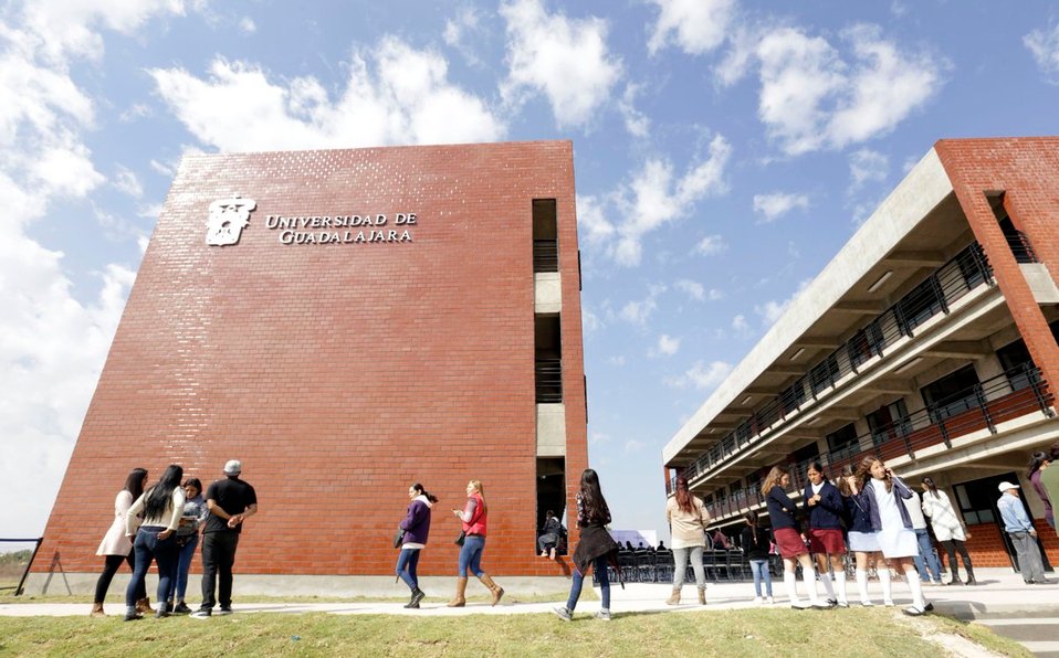 preparatoria-san-jose-valle-tomada