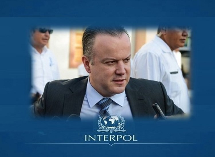 CANTUROSAS-INTERPOL