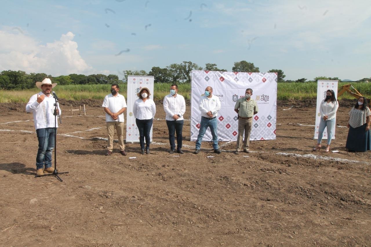 CONSTRUCCIÓN PLANTEL CECYTEV YANGA (2)