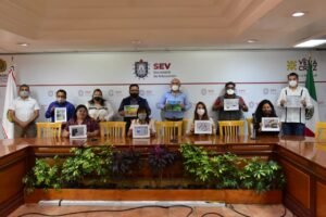 SELECCIONAN DIBUJOS ''VIGILANTES DE LA HOENSTIDAD'' (2)