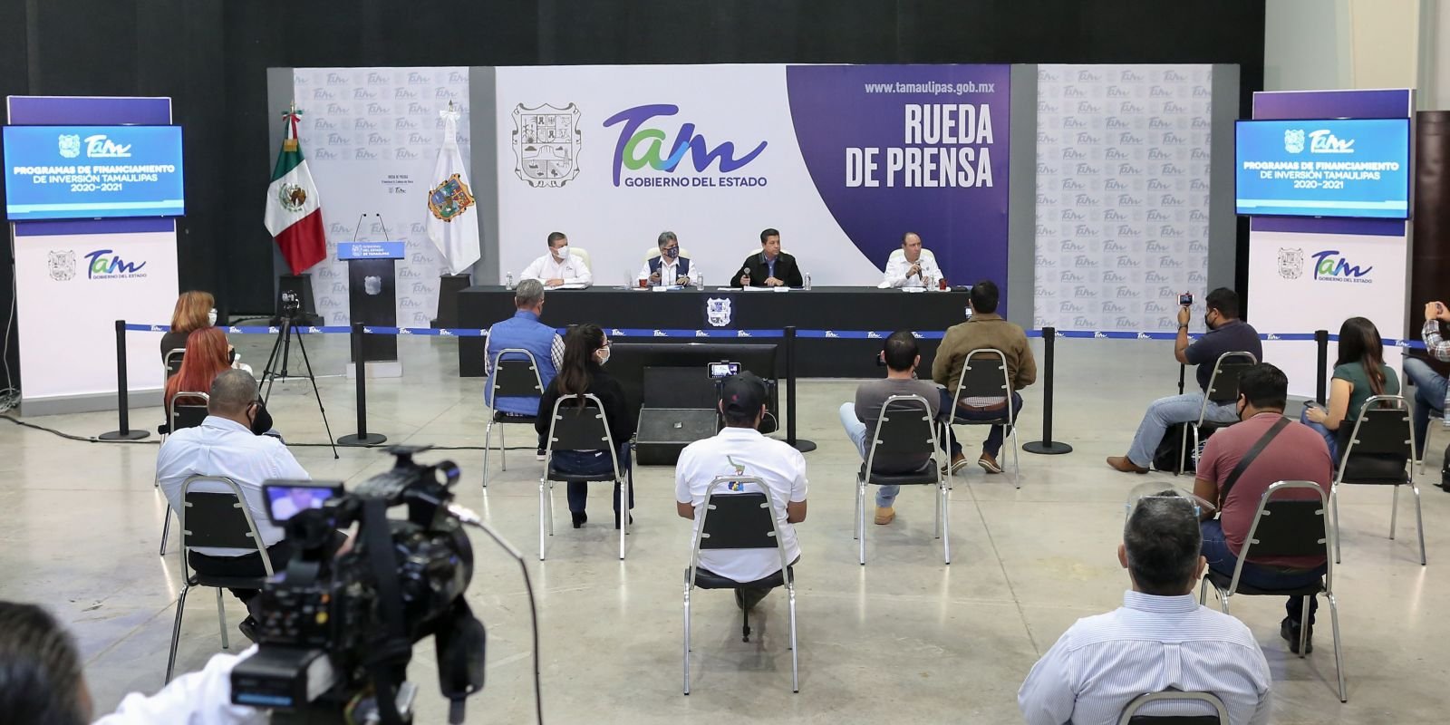 CONFERENCIA DE PRENSA....