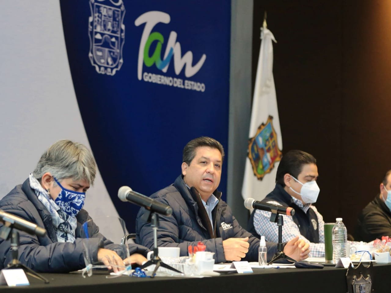 TAM-032-2021.-Gobierno de Francisco Cabeza de Vaca continuará apoyando a los sectores productivos y a la población ante la pandemia.. (4)