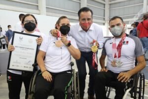 RECONOCIMIENTO A DEPORTISTAS (1)