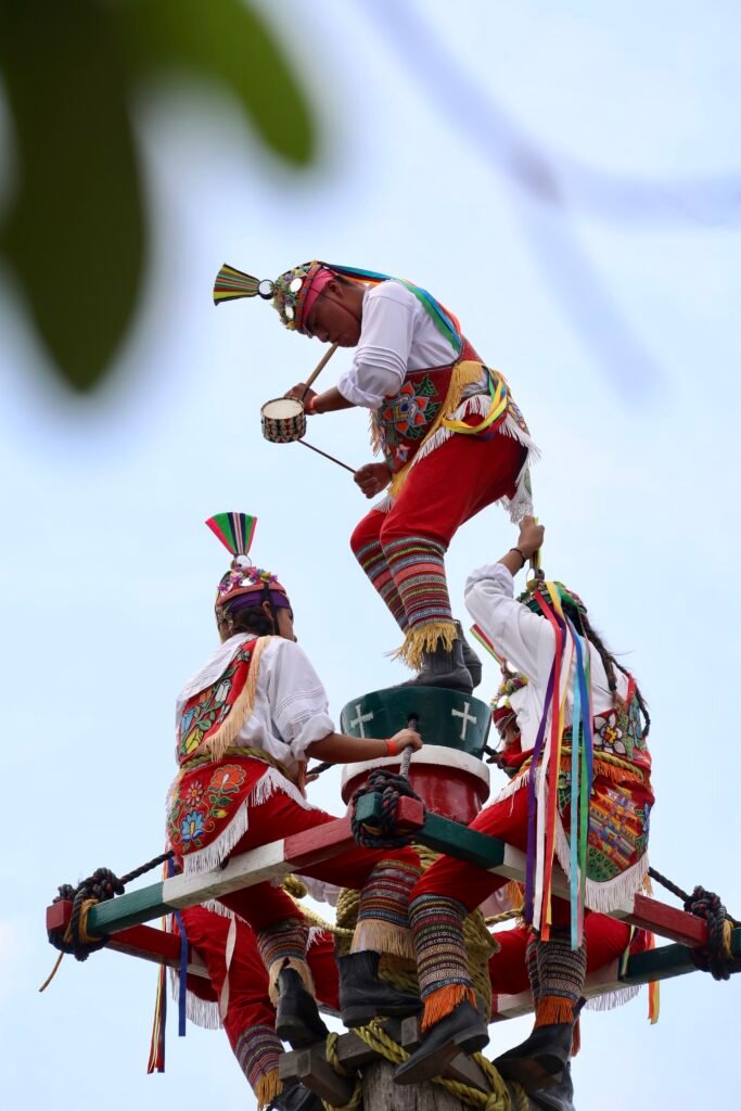 CASA-ESCUELA-DE-NINOS-VOLADORES-2-683x1024.jpeg