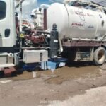 Atiende COMAPA desazolve de domicilio en la colonia La Florida