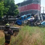 Evacúan a 60 personas tras fuerte choque de tren contra pipa de gas en el cruce ferroviario de Miramar Altamira