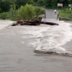 Evacuan 10 familias de El Galindeño por crecida del río Purificación; mantienen vigilancia