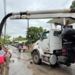 COMAPA Altamira realiza sondeo y desazolve de drenajes en distintos sectores para atender reportes ciudadanos