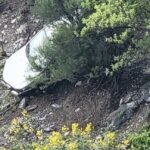 Conductor sale ileso tras derrapar y caer a barranco en la carretera Tula-Victoria; Guardia Estatal resguarda la zona