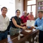 Voceadores donan artículos de limpieza y se suman al cuidado del Centro Histórico de Tampico junto al Ayuntamiento